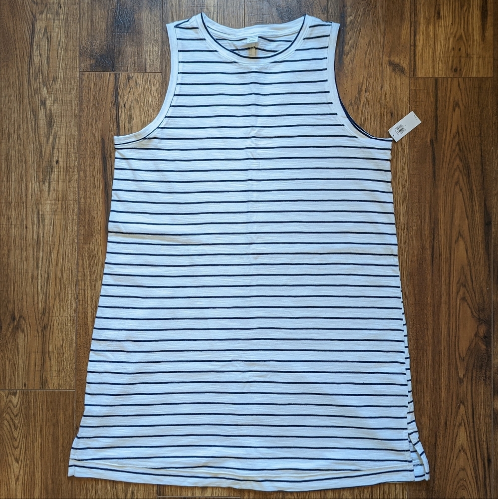 ✨NWT Old Navy striped sleeveless shift dress size L